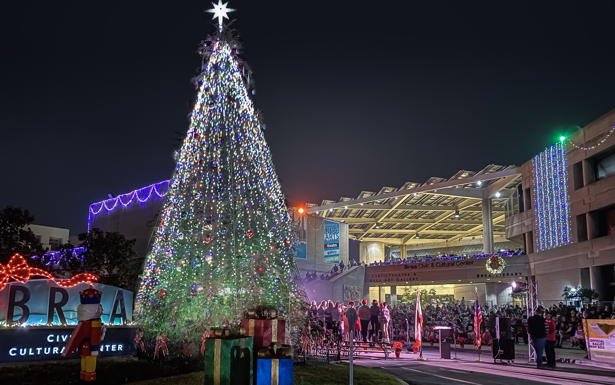 TreeLightingCeremony2021